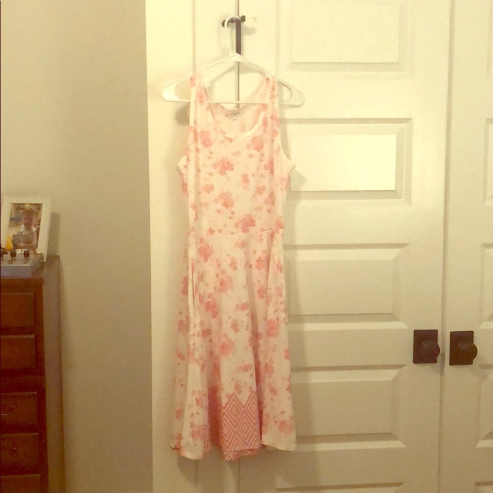 LuLaRoe Nicki.